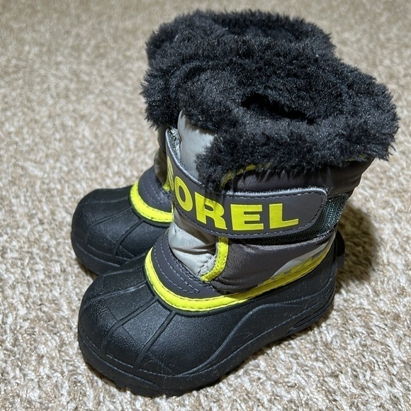 SOREL Commander Faux Fur-Trim Snow Boots - Picture 4 of 8